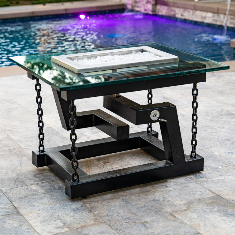 Newton-Fire-Pit-Lifestle.jpg